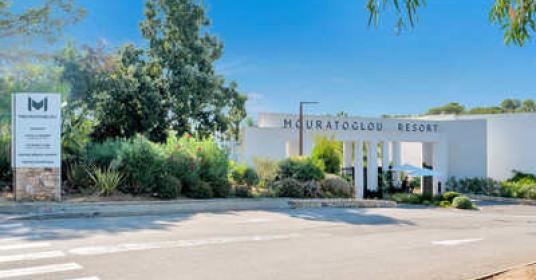 Mouratoglou Hotel & Resort